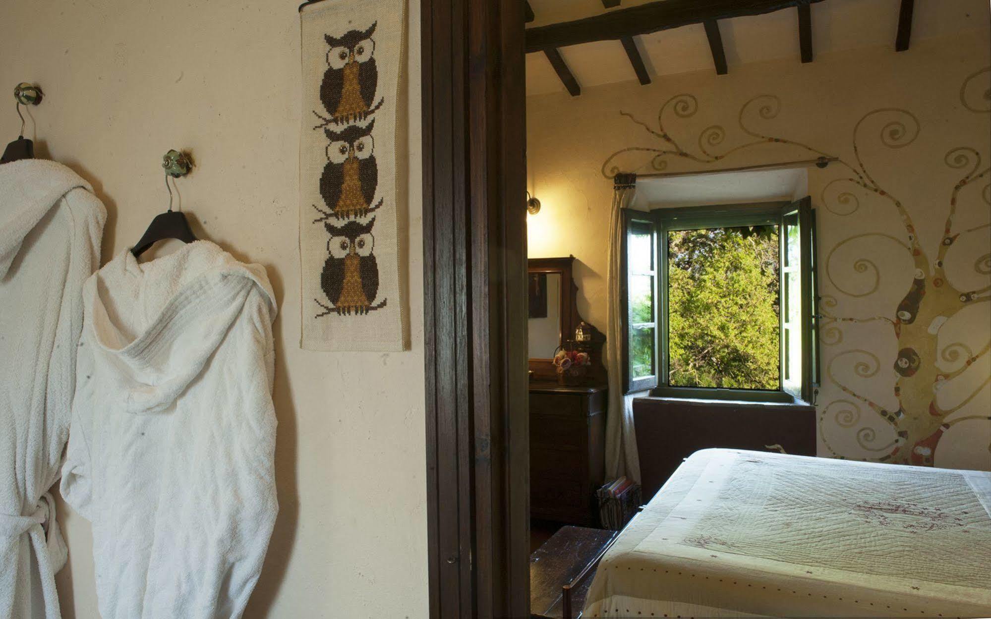 Locanda Ilune Pitigliano Bagian luar foto