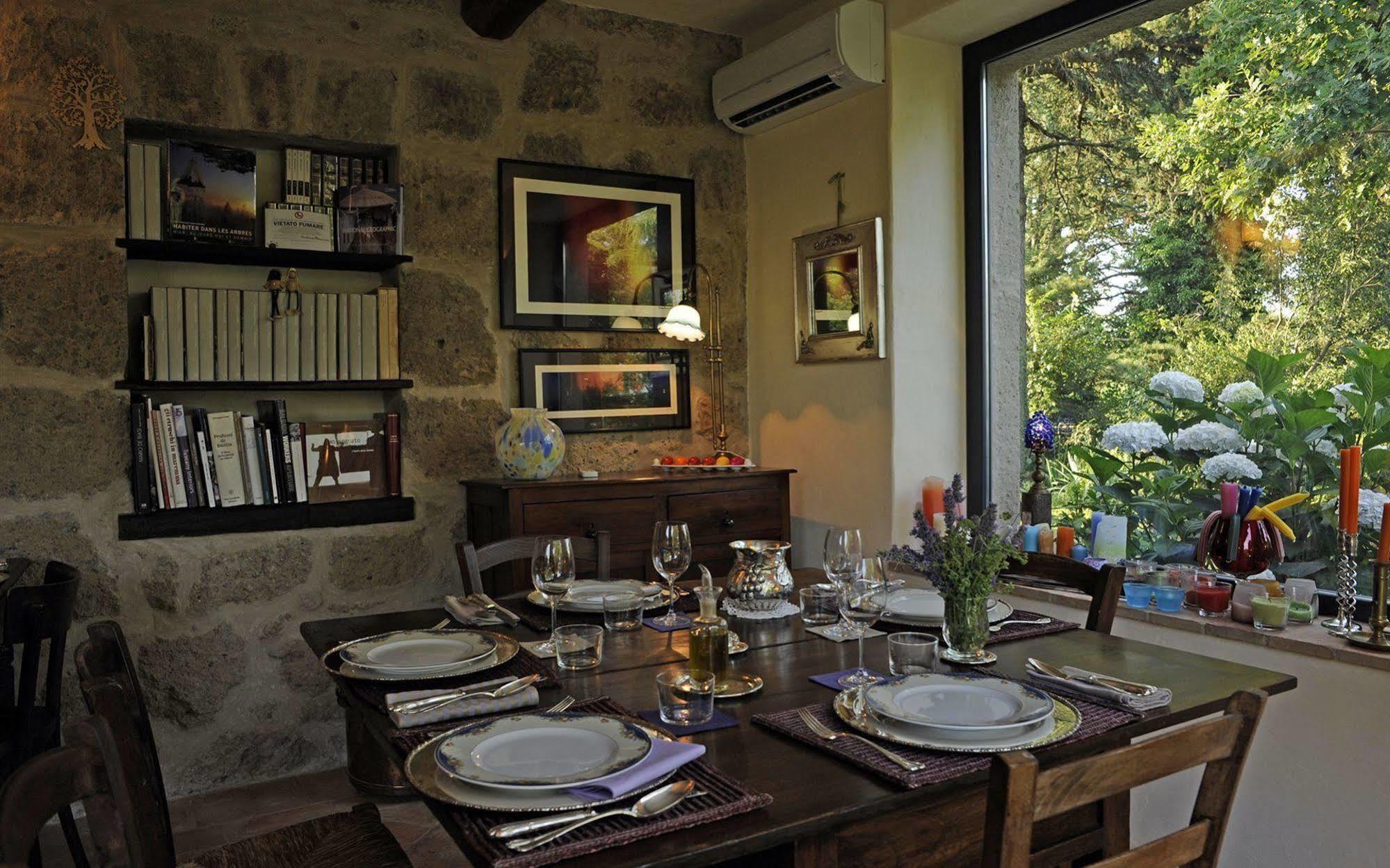 Locanda Ilune Pitigliano Bagian luar foto