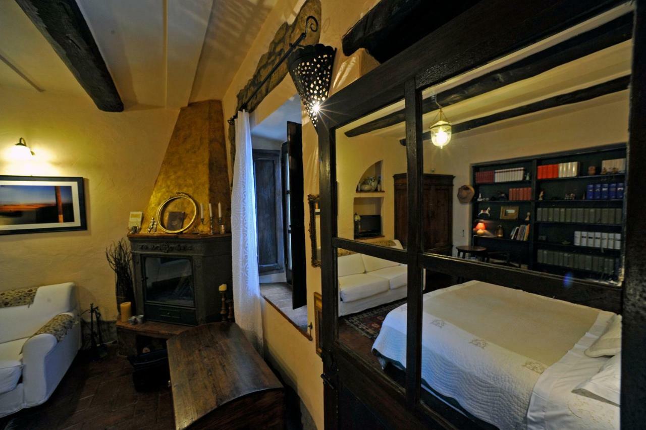 Locanda Ilune Pitigliano Bagian luar foto